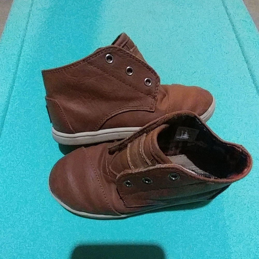 TOMS Size 10 Toddler Shoes